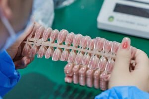 Lavara Nails high quality pink press-on nails and artificial nail tips wholesale